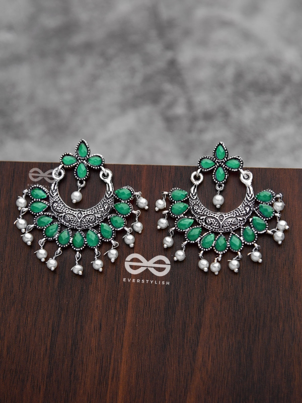 The Elegance of Royalty(Emerald Green)- Embellished Oxidised Earrings