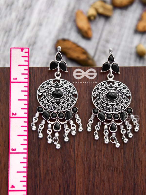 The Playful Elegance - Embellished Oxidised Earrings (Onyx Black)