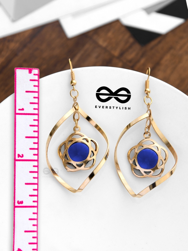 A Star-Studded Twist (Royal Blue) - Golden Light-weight Earrings