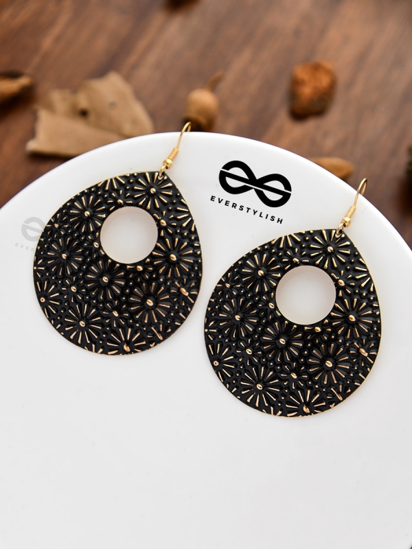 The Flowery Droplets - Oxidised Golden Danglers