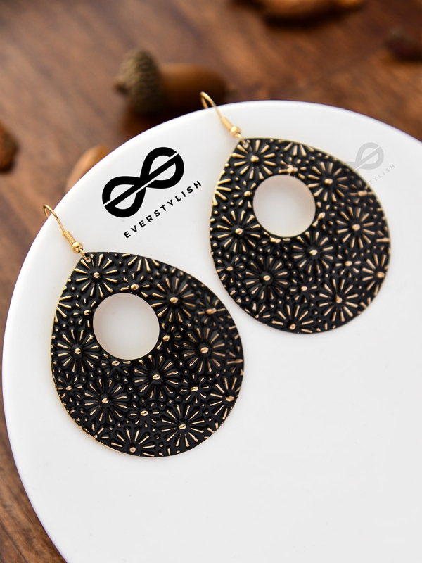 The Flowery Droplets - Oxidised Golden Danglers