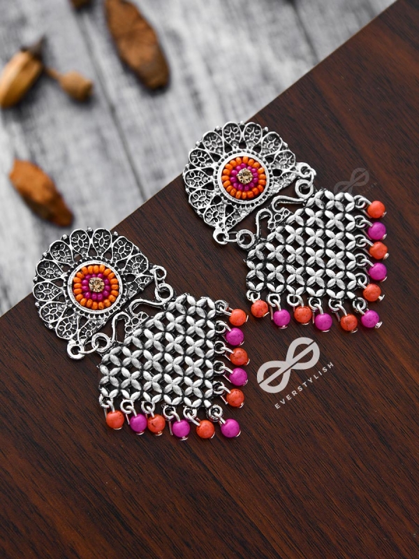 The Criss-Cross Embroidered Sun (Pink) - Embroidered Oxidised Earrings