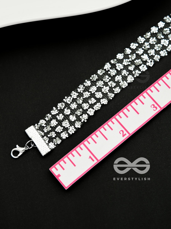 Shimmer on My Neck - Statement Silver Choker