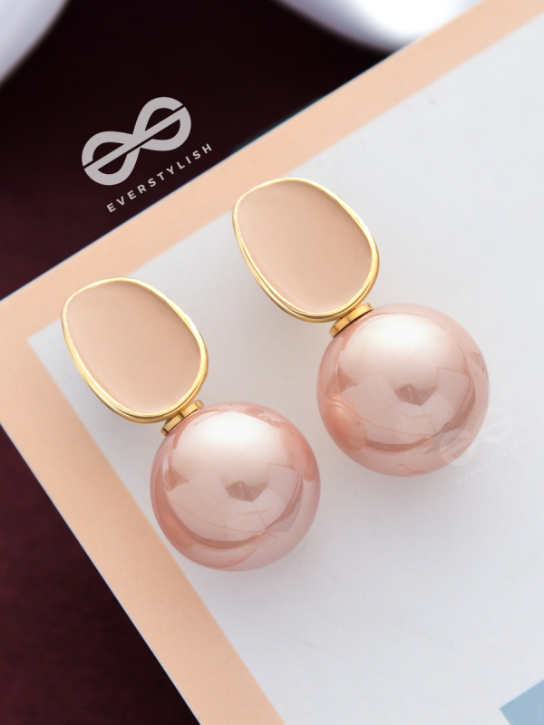 The Mesmerisingly Chic Statement Makers- Enamelled Pearl Earrings (Blush Pink)