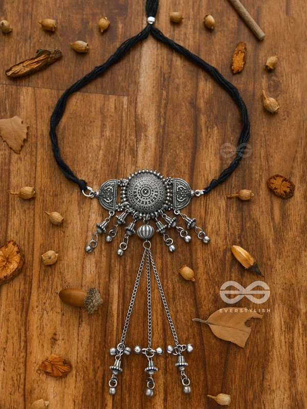 The Bohemian Chic Artwork Statement Choker