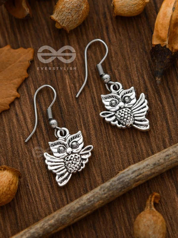 The Little Flying Owls - Tiny Trinket Earrings