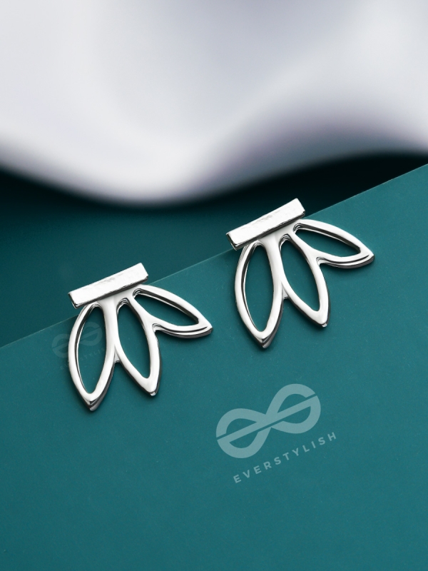 Don't Leaf Me - Silver Ear-Jackets