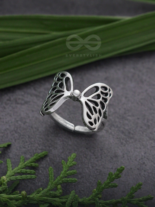 Butterfly Wings Fly Away - Oxidised Adjustable Ring