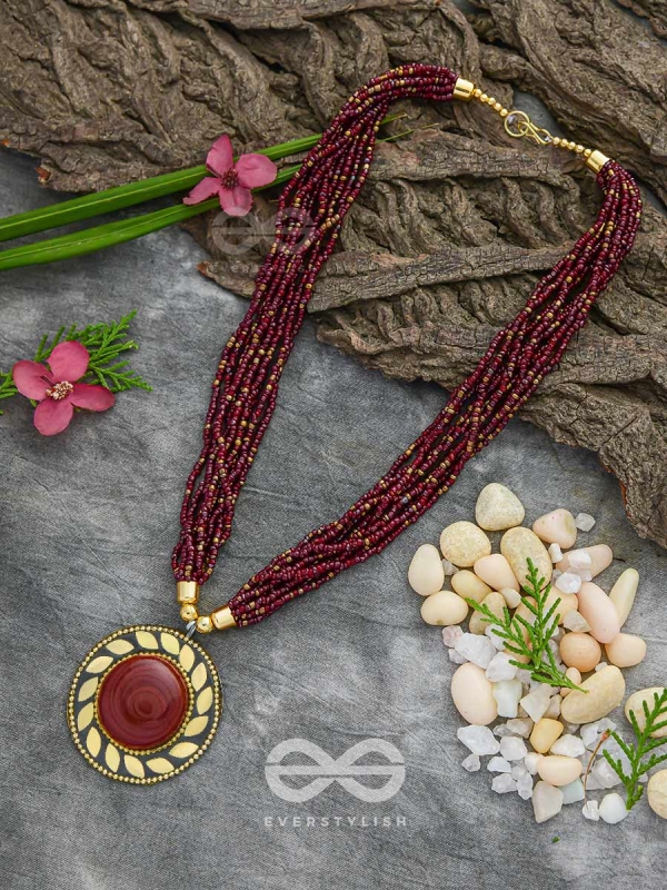 The Timeless Elegance- Beautiful Beaded Neckpiece (Mulberry)