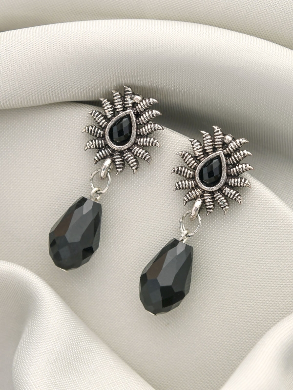 Drops of Light- Tiny Trinket Earrings (Midnight Black)