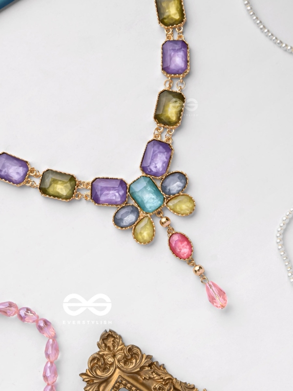 The Royal Geometry - Statement Embellished Necklace