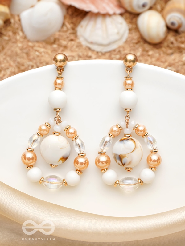 Sand n Shells- Golden Embellished Earrings