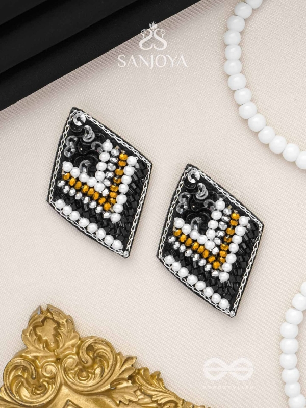 Anavila - The Night's Symphony - Sequins, Cutdana And Beads Hand Embroidered Stud Earrings (Black)