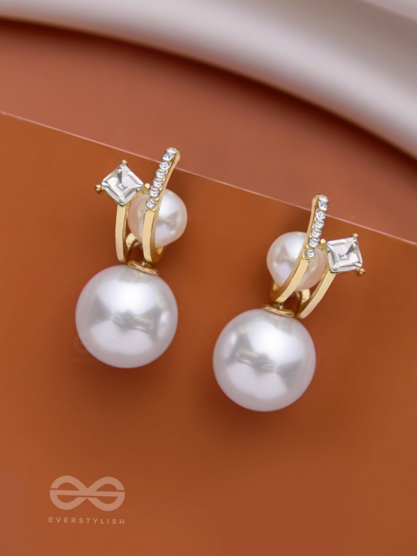 PEARLY GLITZ - GOLDEN SPARKLING EARRINGS