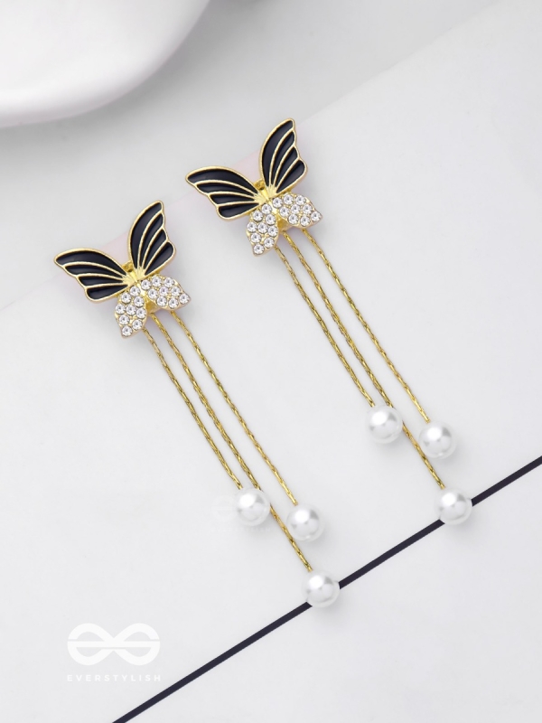 WINGED WONDERLAND - GOLDEN PEARL EAR JACKETS (BLACK)