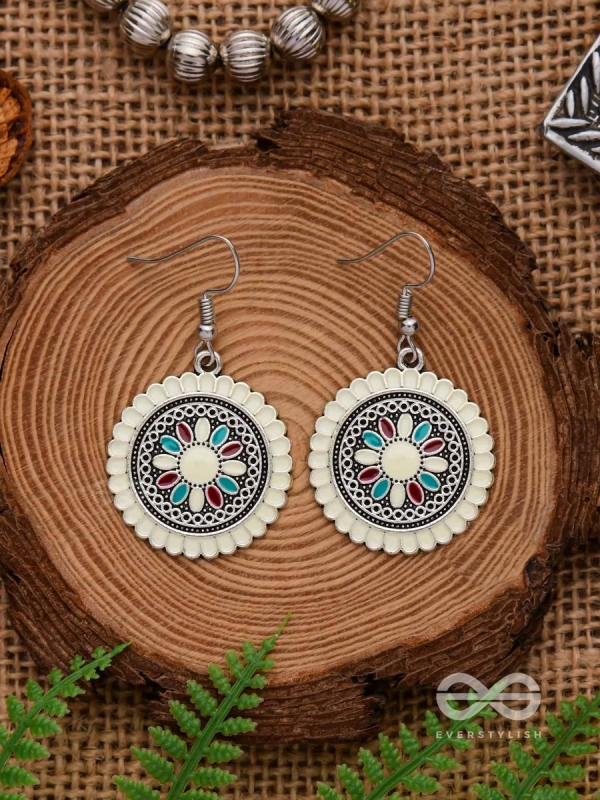 THE MANDALA EFFECT - EMBELLISHED OXIDISED EARRINGS (WHITE)