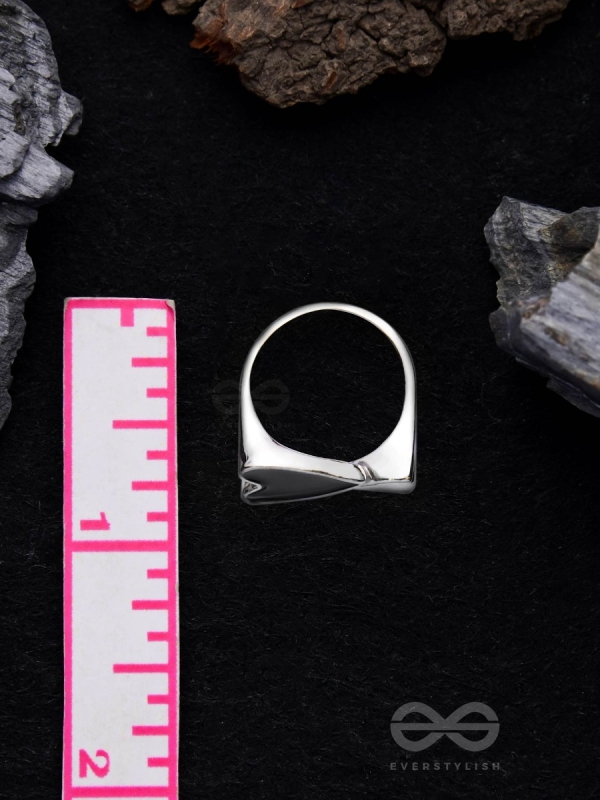 DOUBLE DOSE LOVE - STATEMENT SILVER RING