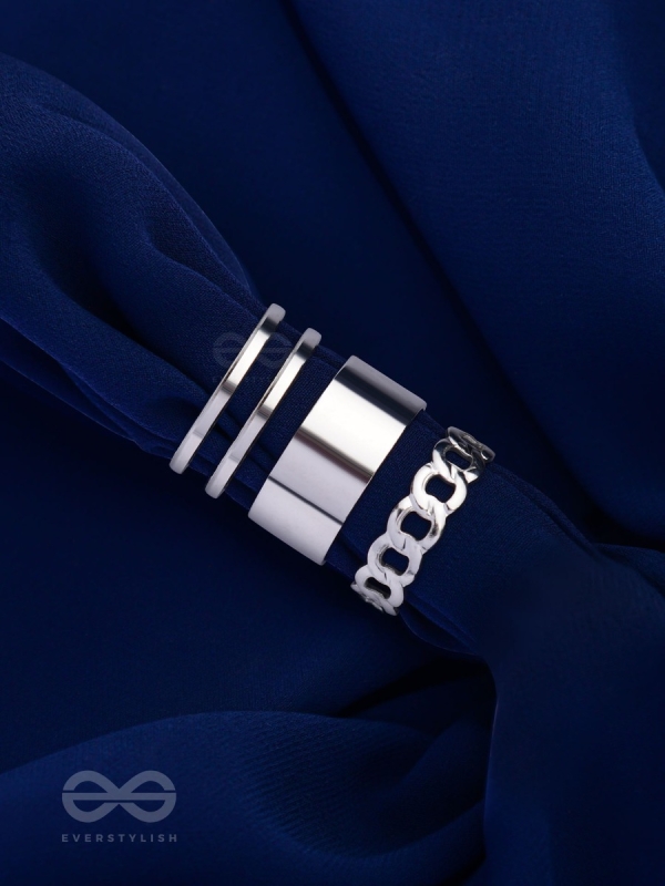 BANDS N CHAINS- SET OF 3 ADJUSTABLE SILVER RINGS