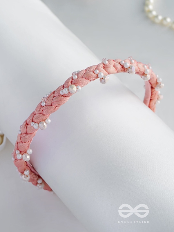 IPSIT - ONE'S DESIRE - PEARL AND FABRIC EMBROIDERED HAIRBAND