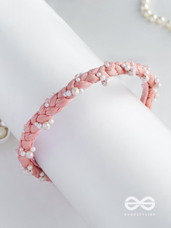 IPSIT - ONE'S DESIRE - PEARL AND FABRIC EMBROIDERED HAIRBAND