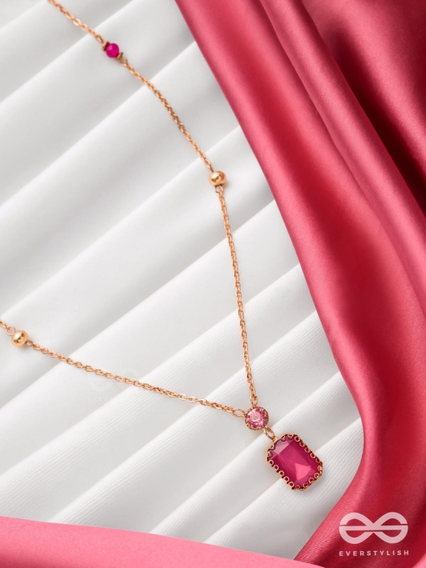 Magenta's Magic - Smart And Casual Neckpiece With Anti-Tarnish Coating