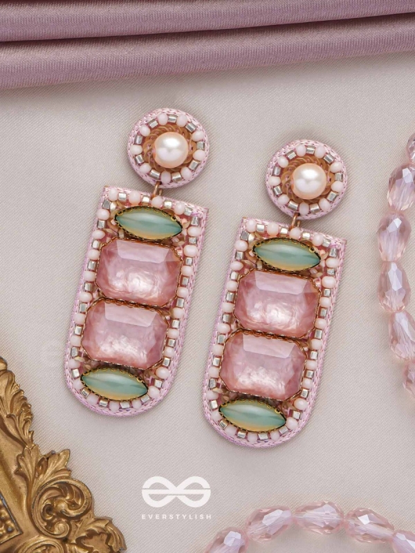PALITA - THE FADED BEAUTY - STONES, BEADS AND PEARLS EMBROIDERED EARRINGS