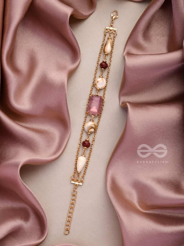 THE CORAL COVE - CASUAL MULTILAYERED BRACELET