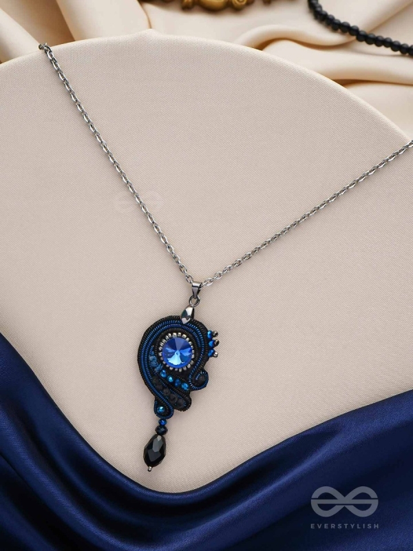 AALINDI - BLISS OF PEACE -BEADS AND SEQUINS EMBROIDERED NECKPIECE