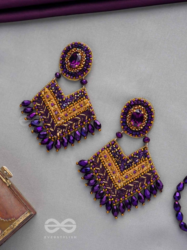 RATRIRAJA - THE DARK RADIANCE - STONE, GLASS DROP AND CUT DANA EMBROIDERED EARRINGS