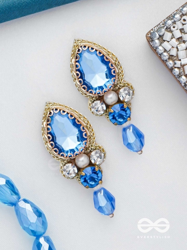 MANIARNAVA - OCEANIC GEMS - STONES AND BEADS EMBROIDERED EARRINGS