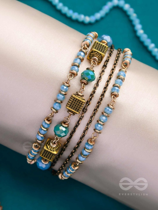 THE HEAVENLY SHADES - MULTILAYERED CASUAL BRACELET