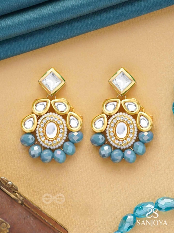Mandanila - Breeze Of Azure - Golden Embellished Polki And Kundan Earrings 