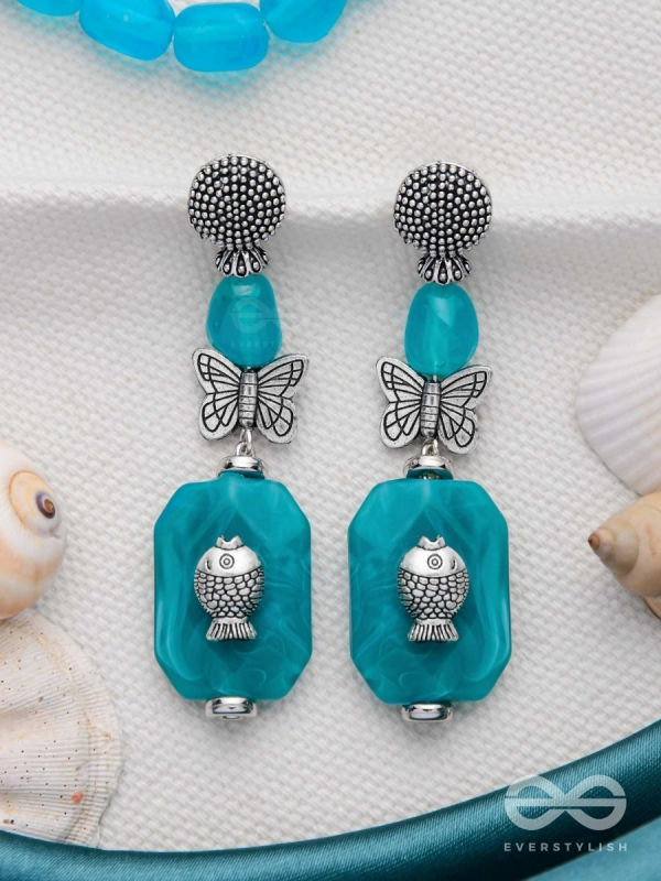 Aquatic Flutters - Silver Embellished Earrings