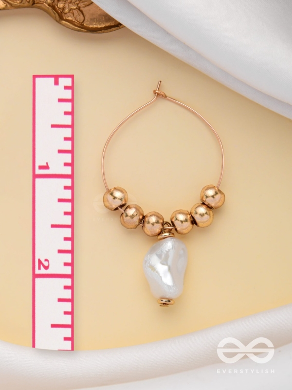 BEADED SUNBURST - GOLDEN HOOP EARRINGS