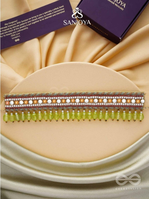 Hemaprabha- The Lively Love- Beads And Glass Drops Lace Hand Embroidered Choker Neckpiece