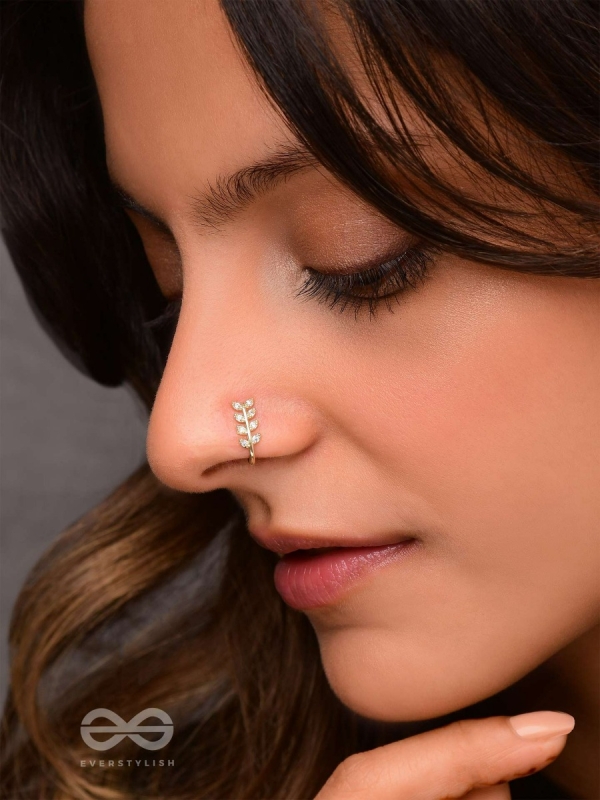 LEAF OUT BEAUTY - GOLDEN CZ NOSERING (NON-PIERCING)