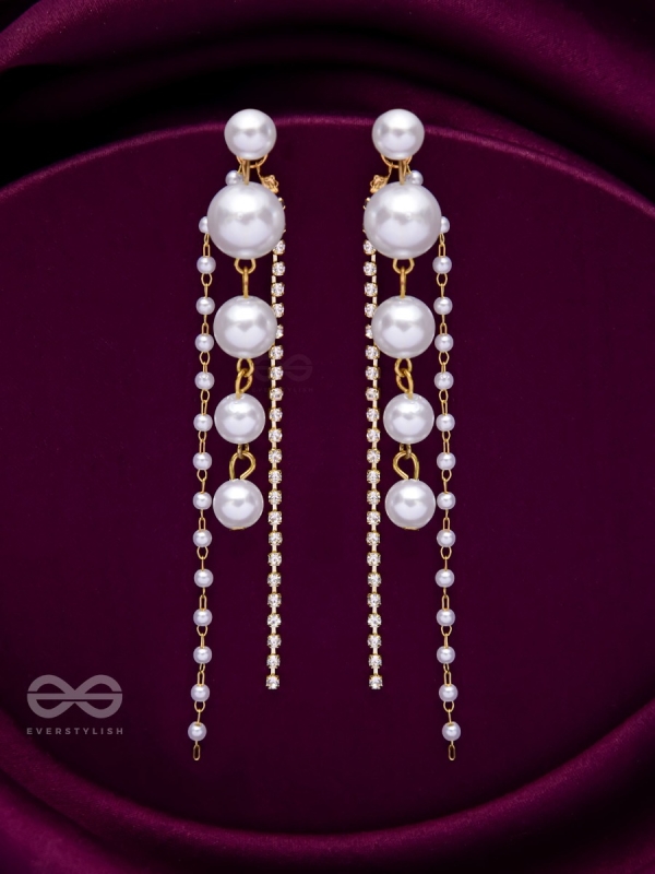 THE DEWDROPPED ELEGANCE - GOLDEN PEARL EAR JACKETS