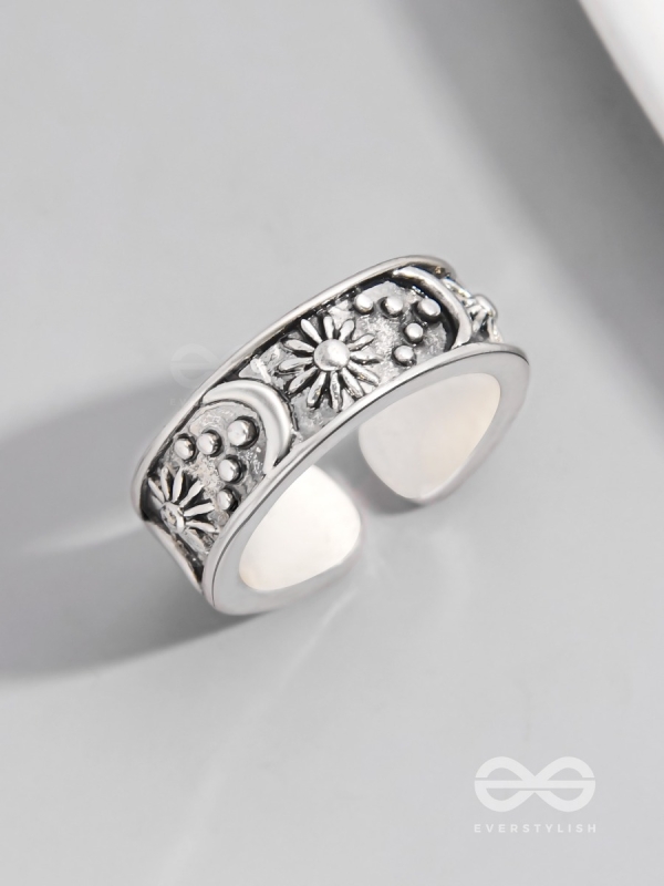 CELESTIAL LEGACY - STATEMENT SILVER RING (ADJUSTABLE)