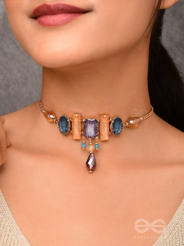 The Legendary Stones - Embellished Golden Embellished Neckpiece