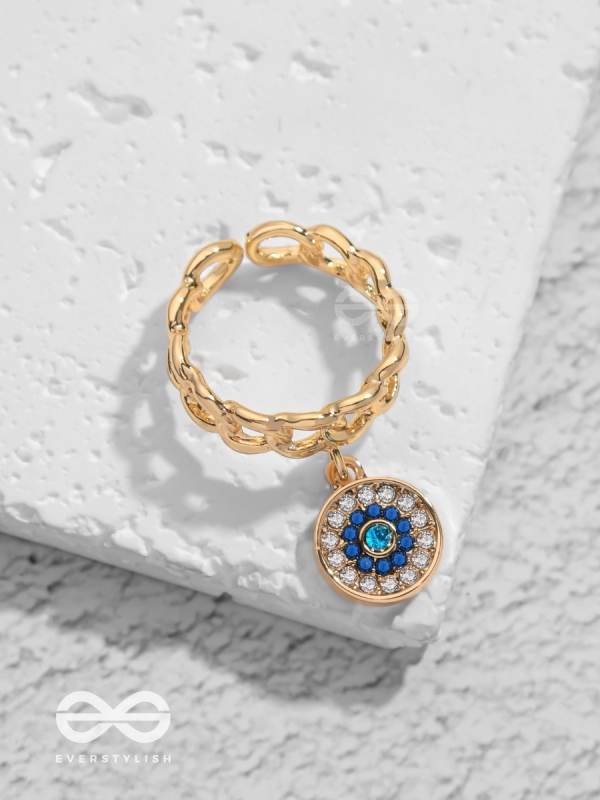 Bedazzled Gaze - Golden Embellished Charm Ring (Adjustable)