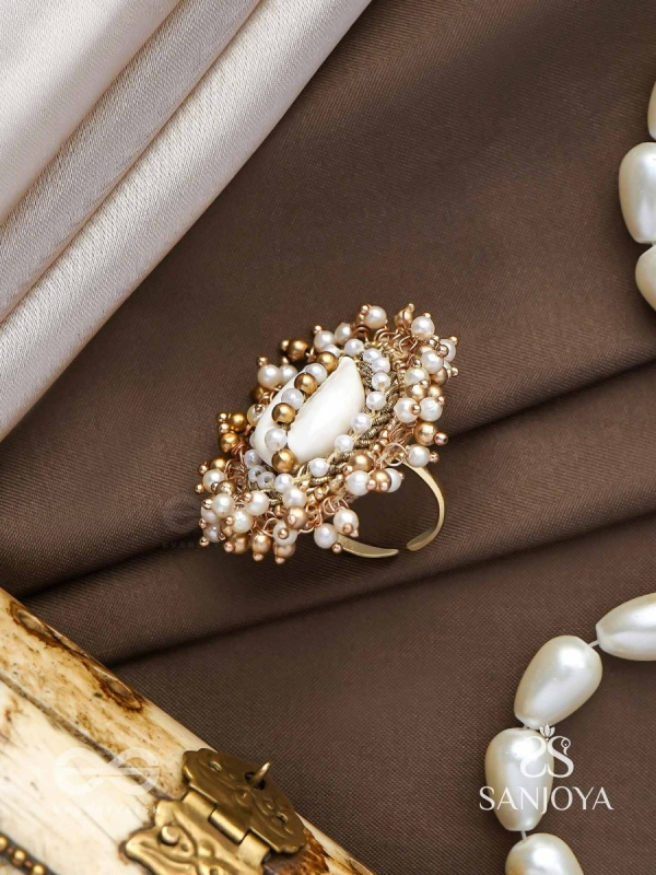 Haimana - The Shell Haven - Beads And Shell Hand Embroidered Ring