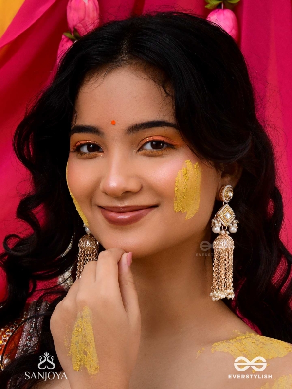 Tolaka - Seashell Mirage - Beads, Kundan And Polki Finished Hand Embroidered Earrings