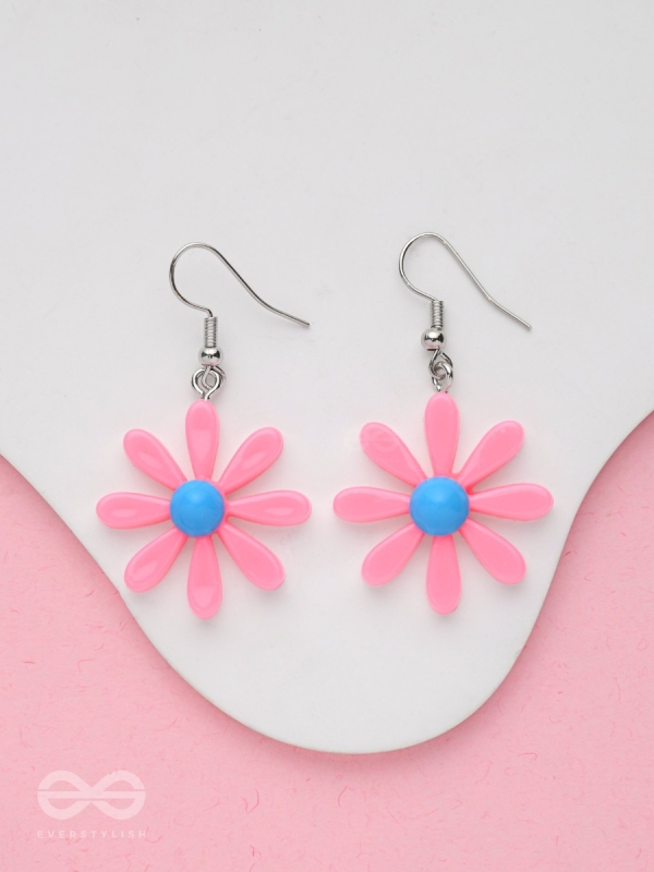 Bloom In Style - Elegant Acrylic Earrings (Pink)