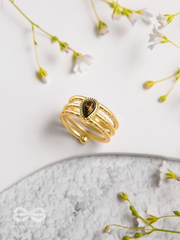 Gilded Mocha Elegance - Golden Beaded Ring 