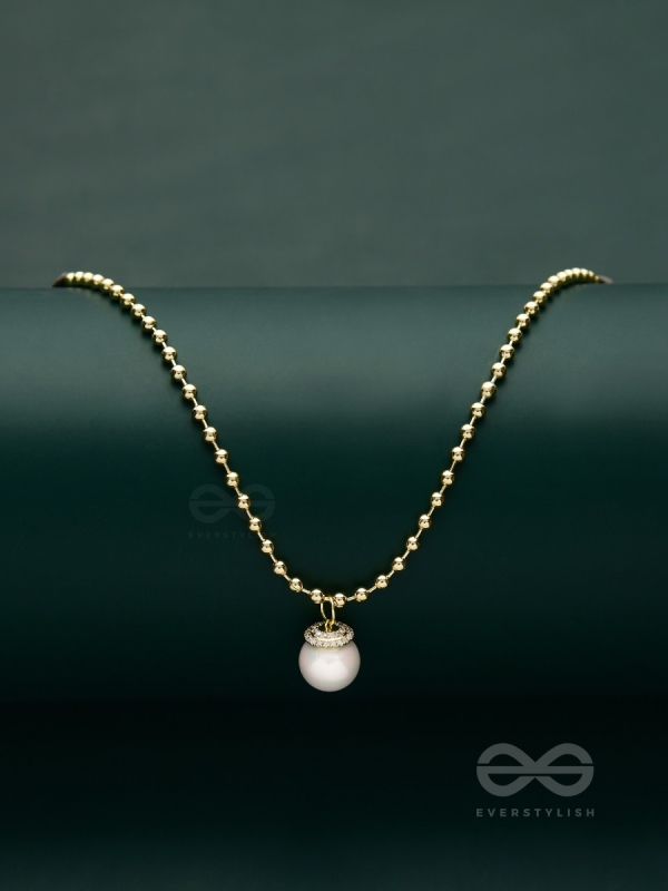 Darling Droplet - Pearl  Pendant