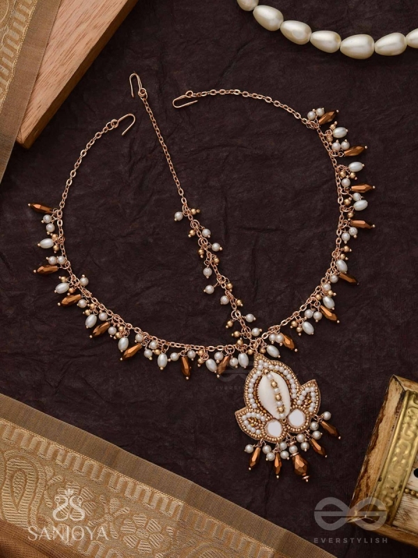 Roopdheya - The Budding Beauty - Shell, Mirrors, Beads And Glass Drops Hand Embroidered Maangtika
