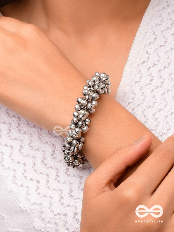 The Moon-Drenched Melody - Oxidised Bracelet 