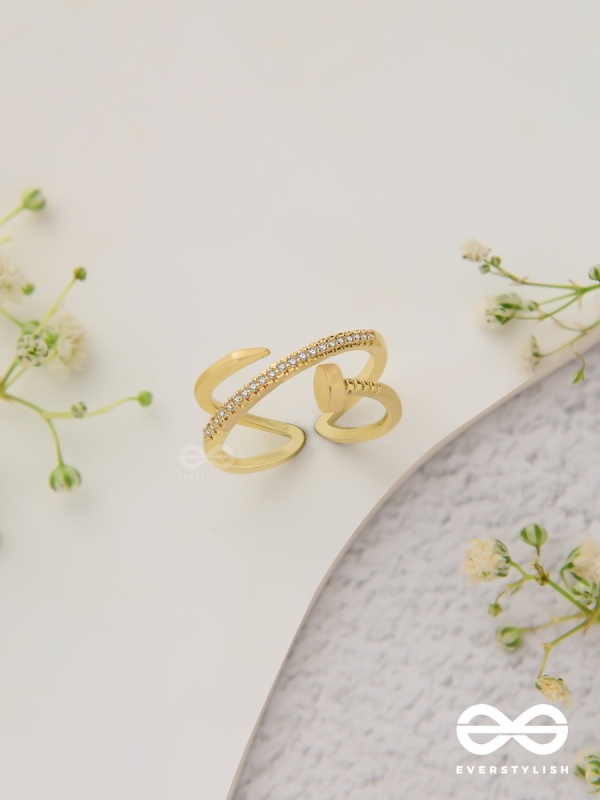 The Medusa'S Crown - Cubic Zirconia Golden Ring (Adjustable)