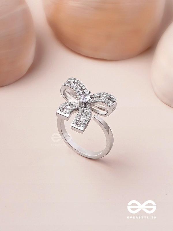 The Bow Beauty - Silver Cubic Zirconia Ring (Adjustable)