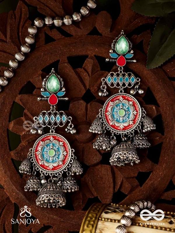  ADITYARATNA-SUN GEM- RADIANT EARRINGS WITH DETAILED METALWORK SET IN PASTEL TONE FEATURING STONE AND JHUMKAS